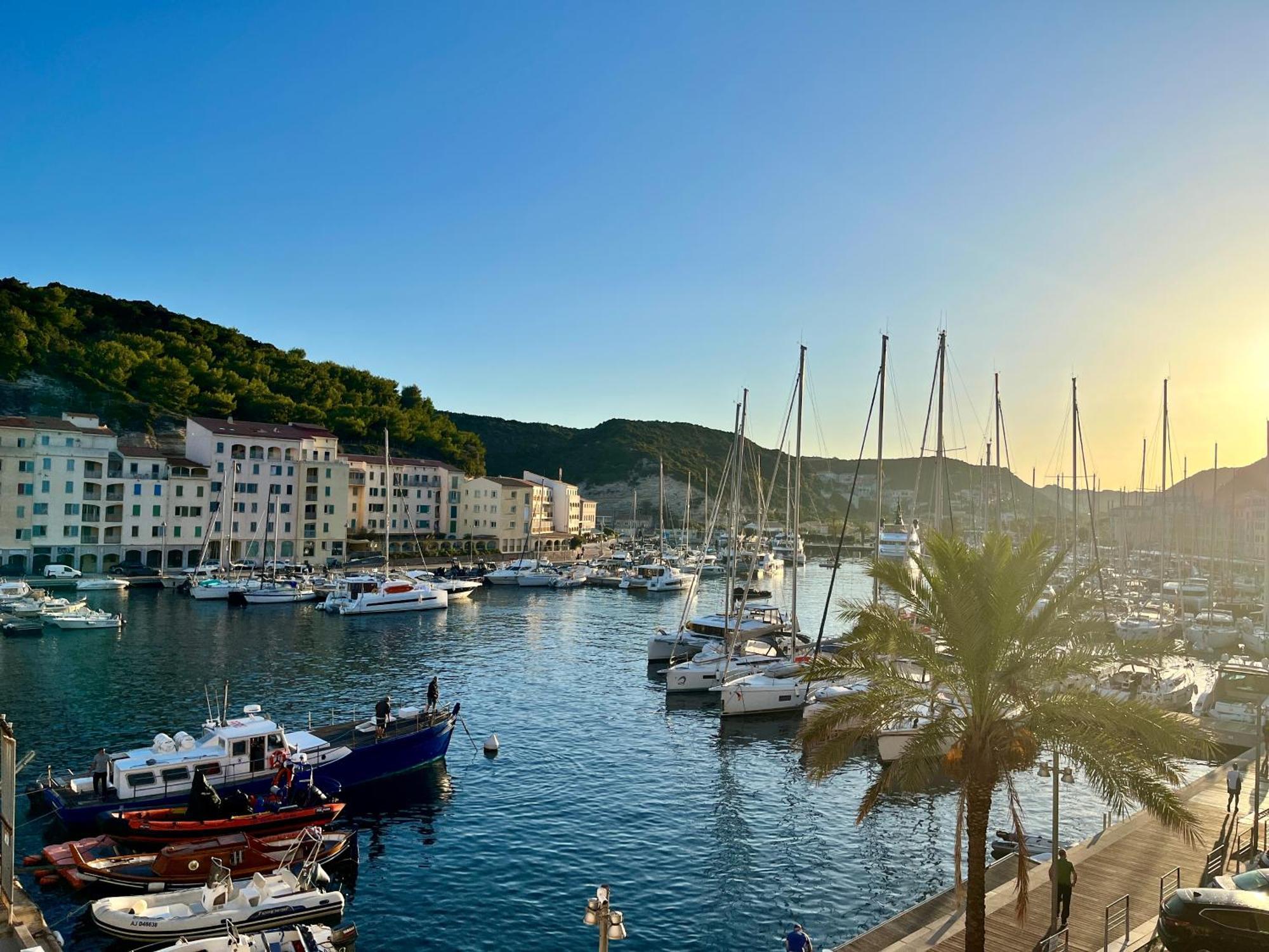 Joli T3 Sur Le Port De Bonifacio Avec Vue Mer Esterno foto
